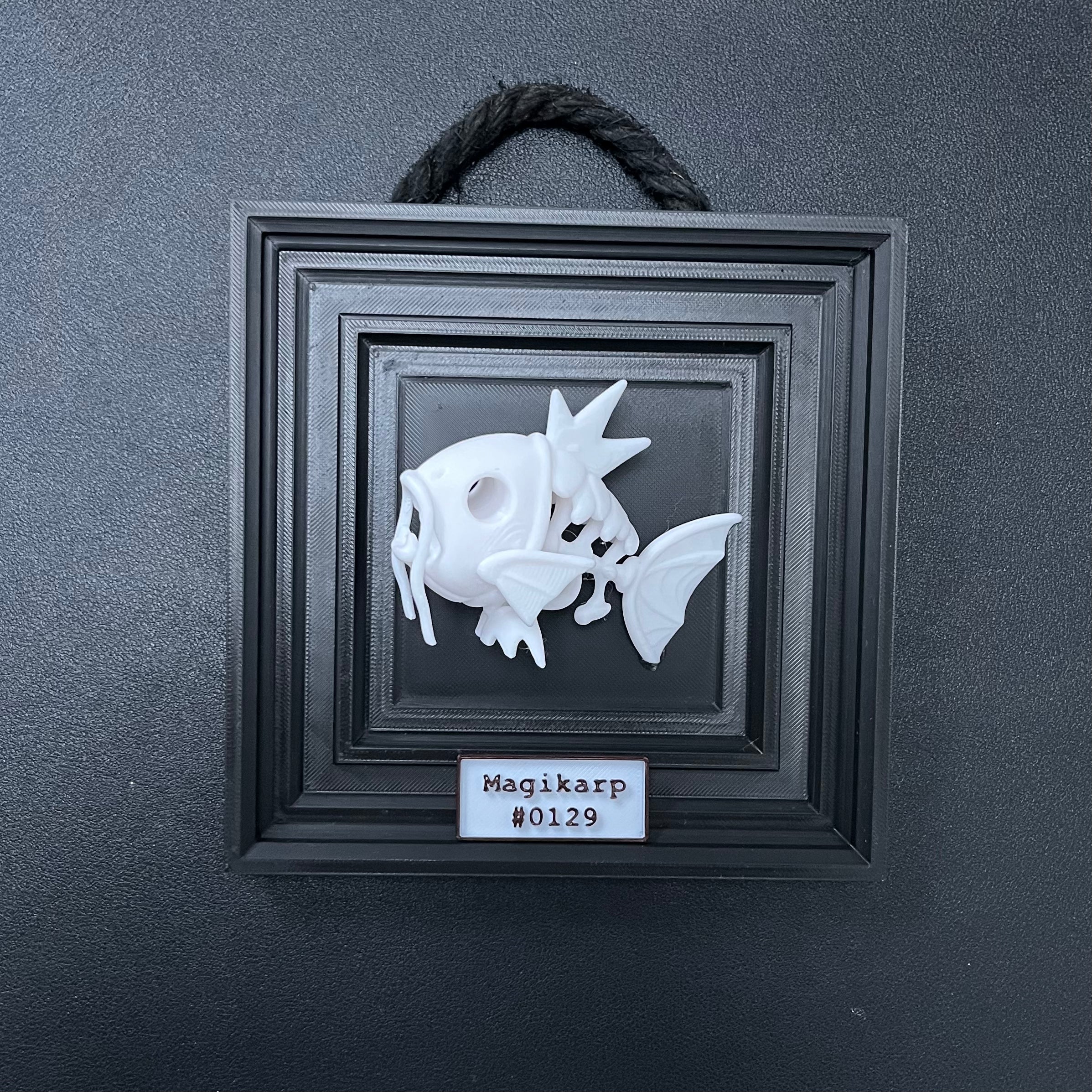 Quadro magikarp scheletro